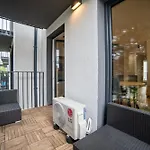 شقة Airport Deluxe بوزنان