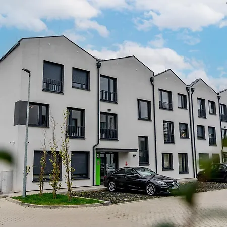 Airport Deluxe Apartment Poznan